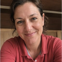 Generated avatar representing Brie, a Skyforest Getaway guest reviewer
