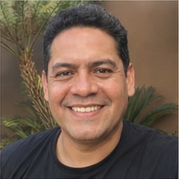 Generated avatar representing Christian, a Skyforest Getaway guest reviewer