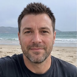Generated avatar representing Joel, a Skyforest Getaway guest reviewer