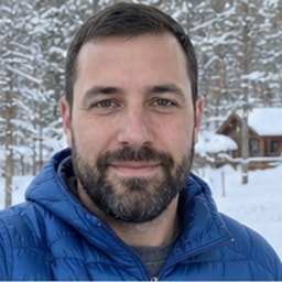 Generated avatar representing Johnathan, a Skyforest Getaway guest reviewer